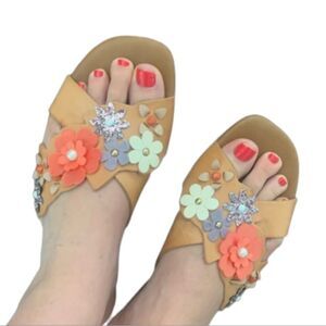 SOPHIA‎ MILANO Brown Leather Floral Sandals Size 10